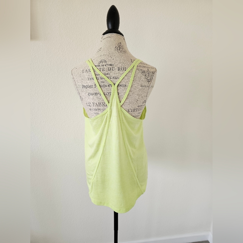 NWT Layer 8 Quick-Dry Active Tank Top Neon Lime Heather Large Strappy Back
